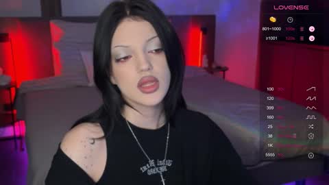 Snapshot of mavis_crystal chatting on 01/14/26, 11:09 Mavis online show from 01/14/26, 11:09