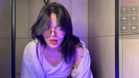 Snapshot of mavis_crystal chatting on 02/01/26, 08:40 Mavis online show from 02/01/26, 08:40