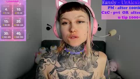 Snapshot of max69alexa chatting on 11/16/25, 05:46 Ur sweet heart online show from 11/16/25, 05:46