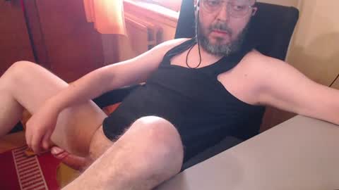 Max online show from 06/13/26, 10:24