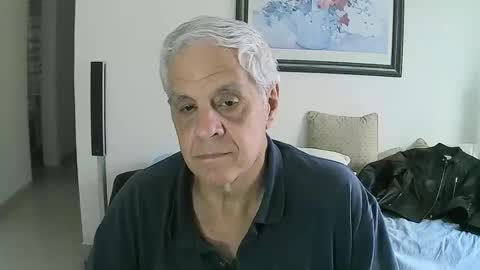 Snapshot of max_2017 chatting on 11/09/25, 10:19 max_2017 online show from 11/09/25, 10:19