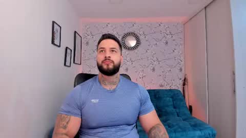 Snapshot of max_dic1 chatting on 07/05/26, 11:12 max D. online show from 07/05/26, 11:12