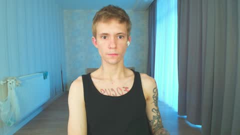 Max Gen with tats 24years  And Ethan without tats 20 years online show from 12/09/24, 04:45