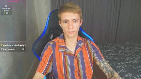 Max Gen with tats 24years  And Ethan without tats 20 years online show from 01/30/25, 12:29