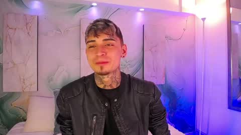 Max online show from 04/16/26, 03:51