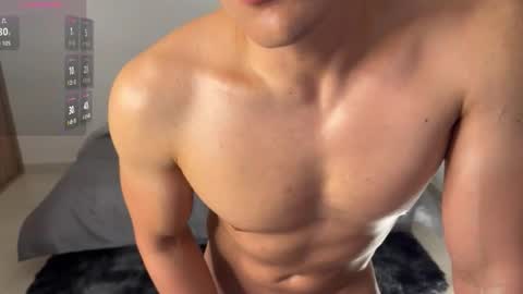 Snapshot of max_lancaster chatting on 01/10/26, 07:04 Max Lancaster online show from 01/10/26, 07:04