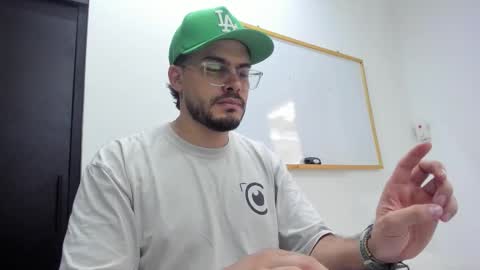 max_lothbrok online show from 03/19/26, 10:03