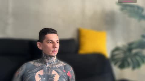    online show from 09/19/25, 05:42