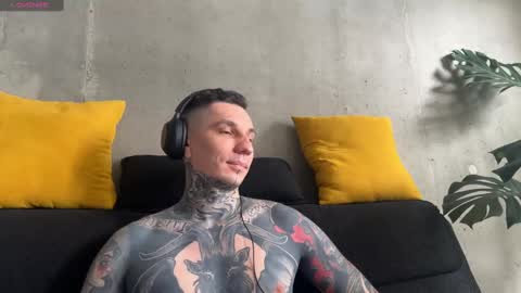    online show from 10/05/25, 06:45