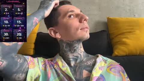    online show from 10/30/25, 05:42