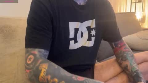    online show from 02/05/26, 06:51