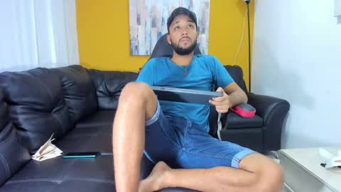 max_sexyhot26 online show from 01/05/25, 03:00