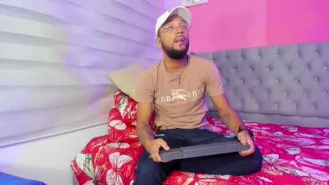 max_sexyhot26 online show from 01/17/25, 05:32