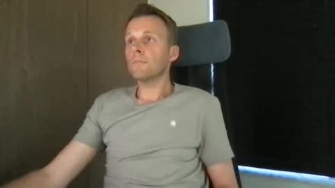Max take off clothes online show from 05/22/26, 01:39