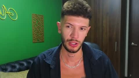 Max Taylor online show from 12/25/24, 03:29