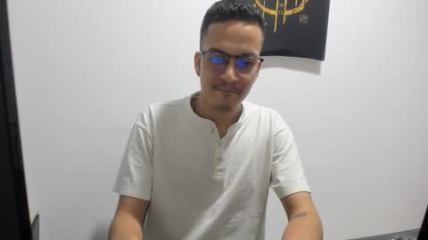 max_vellon1 online show from 04/30/26, 05:03