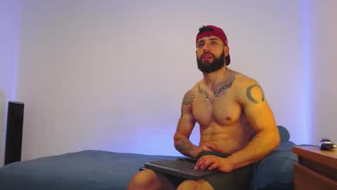 max_xl_ online show from 02/03/26, 04:45