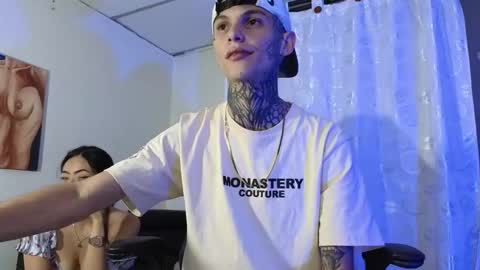 Snapshot of maxandalyn_ chatting on 01/10/25, 08:04 Max Dalyn online show from 01/10/25, 08:04