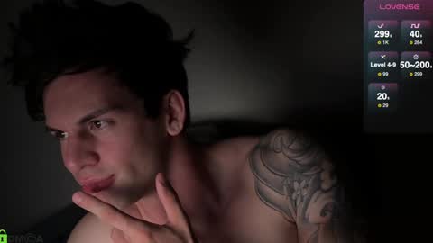 Snapshot of maxandtam chatting on 12/31/24, 01:47 Max online show from 12/31/24, 01:47