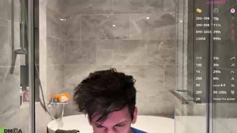 Snapshot of maxandtam chatting on 10/29/25, 08:10 Max online show from 10/29/25, 08:10