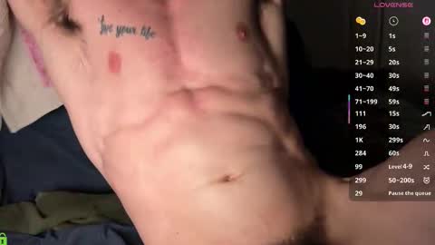 Snapshot of maxandtam chatting on 12/16/25, 09:09 Max online show from 12/16/25, 09:09