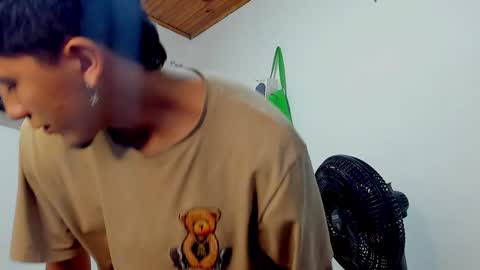 Snapshot of maxbigcock2025 chatting on 12/19/24, 08:13 Max online show from 12/19/24, 08:13