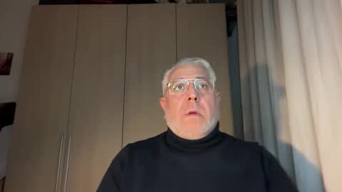 maxbillo online show from 04/01/26, 07:33