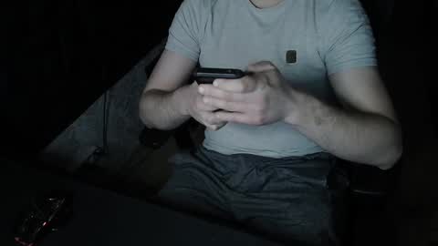 Snapshot of maxboner94 chatting on 01/31/25, 04:17 maxboner94 online show from 01/31/25, 04:17