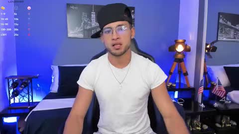 Snapshot of maxconor1 chatting on 02/27/26, 01:16 Max Conor online show from 02/27/26, 01:16