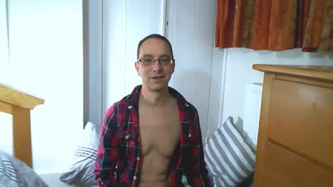 Snapshot of maxdavies chatting on 11/13/25, 07:13 Max Davies online show from 11/13/25, 07:13