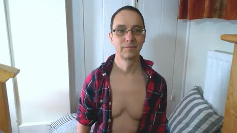 Snapshot of maxdavies chatting on 02/22/26, 06:06 Max Davies online show from 02/22/26, 06:06