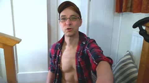 Snapshot of maxdavies chatting on 03/26/26, 04:12 Max Davies online show from 03/26/26, 04:12