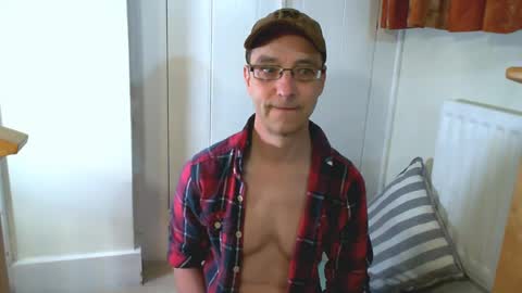 Snapshot of maxdavies chatting on 05/09/26, 05:51 Max Davies online show from 05/09/26, 05:51