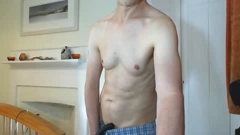 Snapshot of maxdavies chatting on 08/04/26, 09:34 Max Davies online show from 08/04/26, 09:34