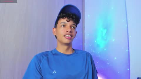 Max  online show from 05/01/26, 01:54