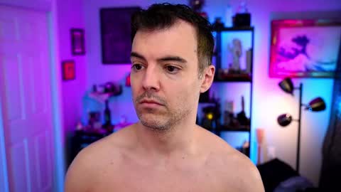 Snapshot of maxhughes chatting on 11/23/25, 03:06 Max Hughes online show from 11/23/25, 03:06