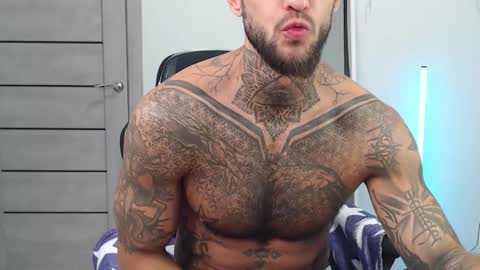 Snapshot of maxi_foxxx chatting on 09/19/25, 05:31 Maximus Fox online show from 09/19/25, 05:31