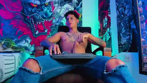 Maxi online show from 09/25/25, 03:32