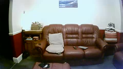 Snapshot of maxi_johnes chatting on 01/05/25, 01:13 MAX online show from 01/05/25, 01:13