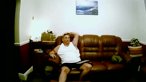 Snapshot of maxi_johnes chatting on 01/09/25, 09:16 MAX online show from 01/09/25, 09:16