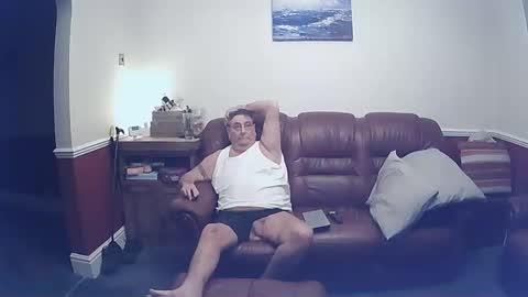 Snapshot of maxi_johnes chatting on 02/24/25, 10:25 MAX online show from 02/24/25, 10:25