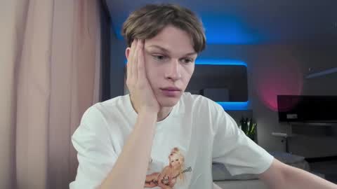 maxim burn online show from 02/25/25, 12:34