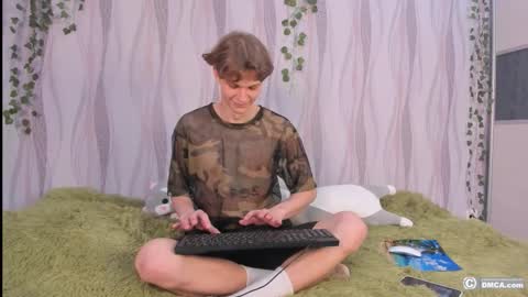 maxim burn online show from 10/21/25, 04:51