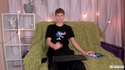 maxim burn online show from 02/13/26, 01:29