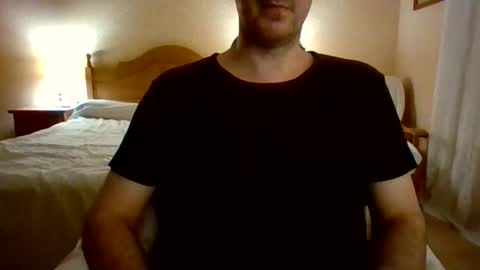 Snapshot of maxim_moment chatting on 10/22/25, 09:58 Maxim online show from 10/22/25, 09:58