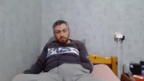 Snapshot of maximefrxx chatting on 12/27/24, 11:53 Maxime online show from 12/27/24, 11:53