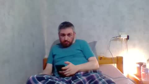 Snapshot of maximefrxx chatting on 12/30/24, 11:28 Maxime online show from 12/30/24, 11:28