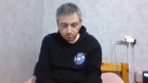 Snapshot of maximefrxx chatting on 01/09/25, 08:44 Maxime online show from 01/09/25, 08:44