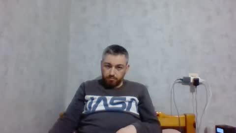 Snapshot of maximefrxx chatting on 02/06/25, 10:00 Maxime online show from 02/06/25, 10:00