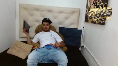 Maximiliano Herrera online show from 01/03/25, 07:29